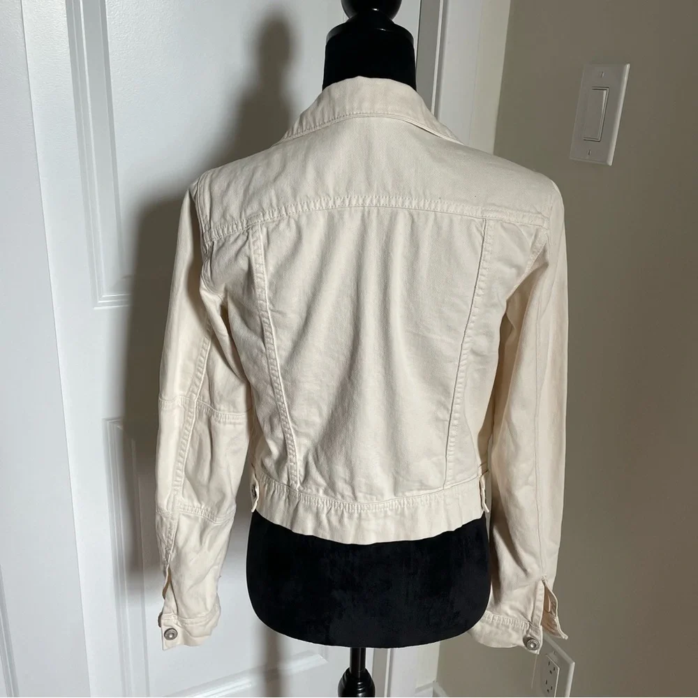 Free People Ecru White Button Up Patch Sleeve Rumors Denim Jacket Size XS - Picture 5 of 11